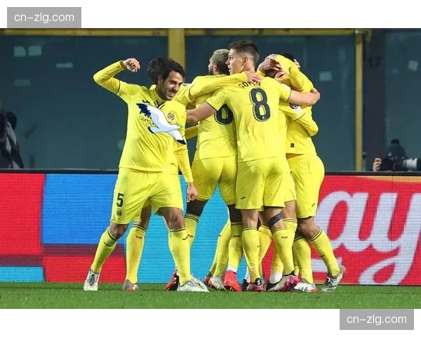 比利亚雷亚尔3-0完胜西班牙人,主队高效反击击穿对手防线 比利亚雷亚尔3-0完胜西班牙人,主队高效反击击穿对手防线