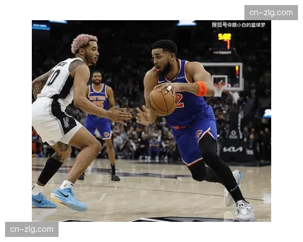 消息:奇才第三节单节出现8次失误,被尼克斯打出多次转换进攻拉开分差。